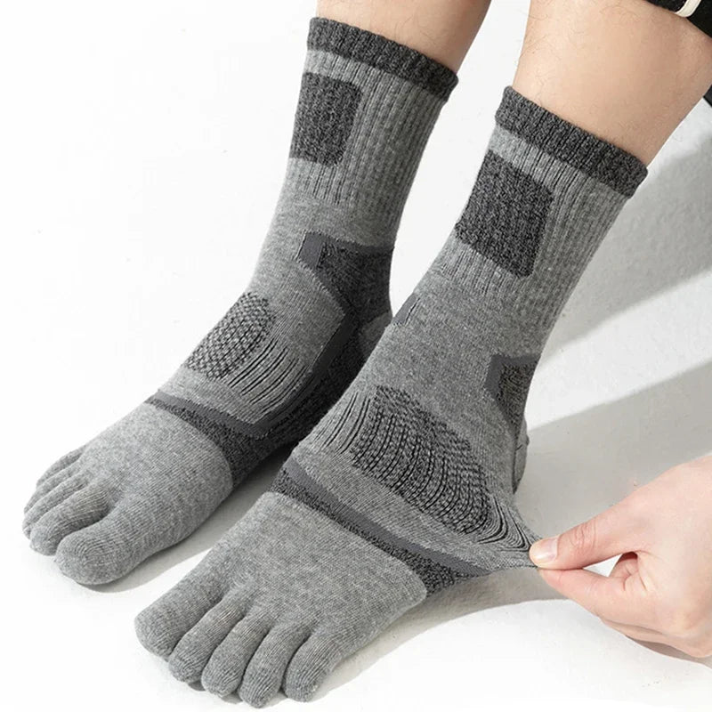 Men Five-Finger Cotton Crew Socks Breathable High Quality Knit Sock Soft Sports Solid Color Mountaineering, and Running Male Sox
